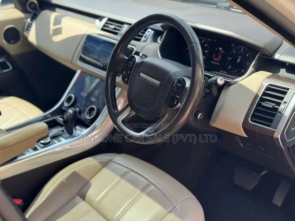 Range-Rover Sport HSE 2018 SUV (Used)