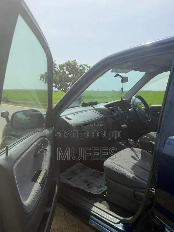 Suzuki Grand Vitara 2003 SUV (Used)