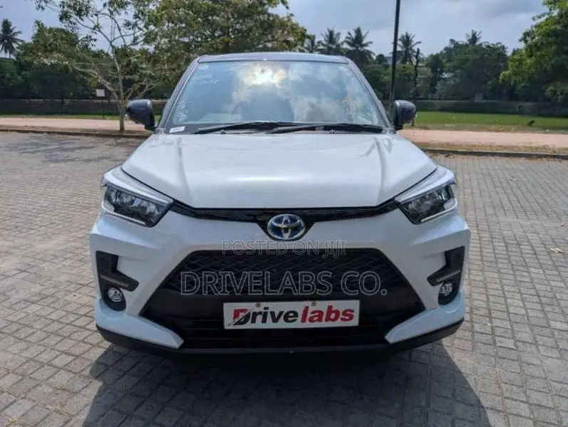 Toyota Raize 2025 SUV Brand New