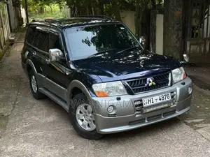 Mitsubishi Montero V6 2003 SUV (Used)