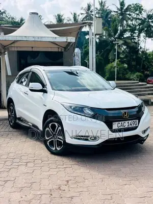Honda VEZEL 2014 SUV (Used)