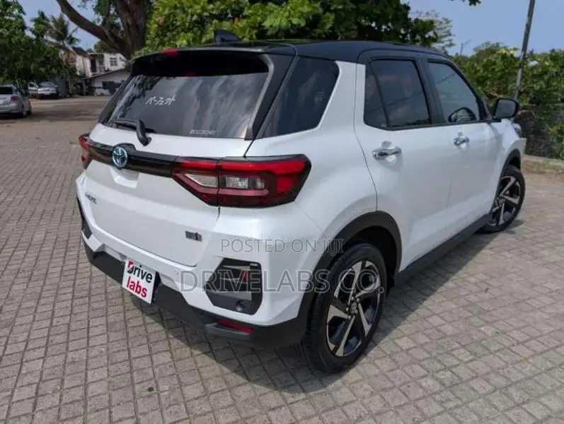 Toyota Raize 2025 SUV Brand New
