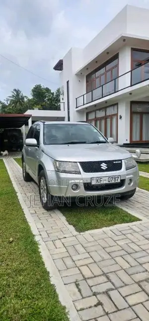 Suzuki Grand Vitara 2006 SUV (Used)