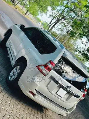 Toyota Prado 2015 SUV (Used)