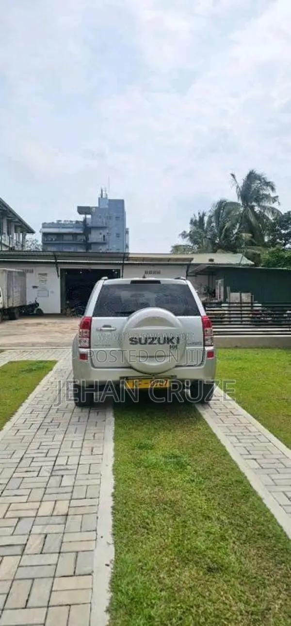 Suzuki Grand Vitara 2006 SUV (Used)