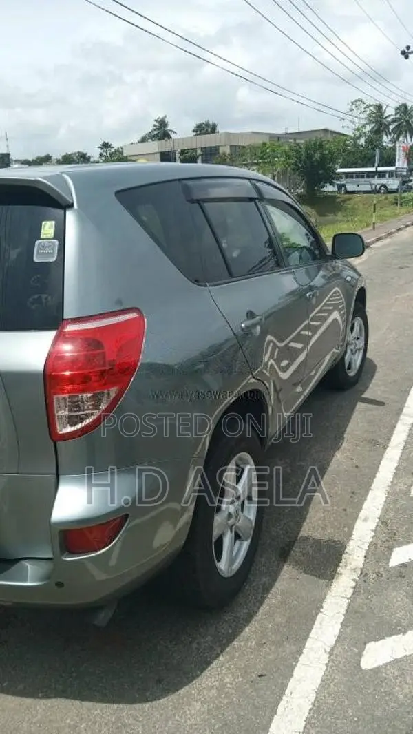 Toyota RAV4 2007 SUV (Used)