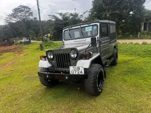 Mitsubishi 4DR5 1976 SUV (Used)