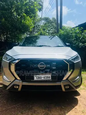 Nissan Magnite 2025 SUV (Used)