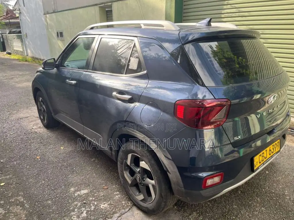 Hyundai Venue 2019 SUV (Used)