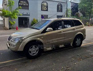 Micro Kyron 2009 SUV (Used)