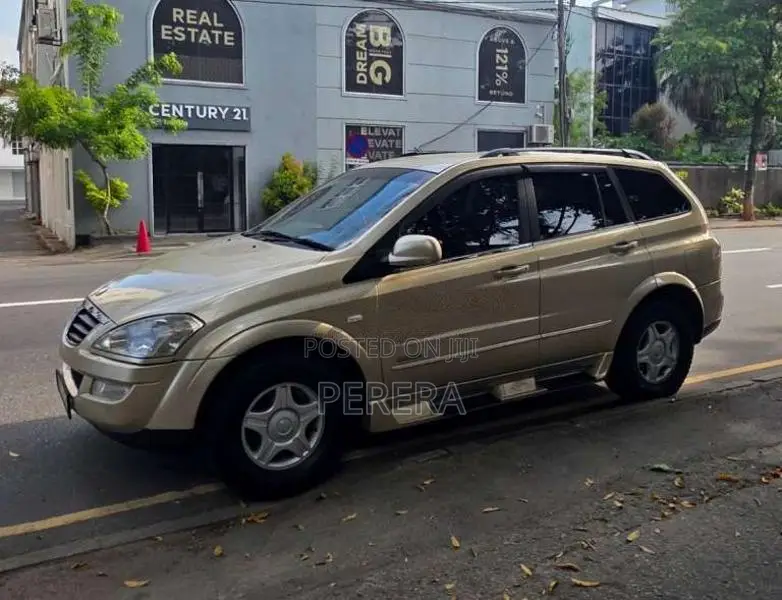 Micro Kyron 2009 SUV (Used)