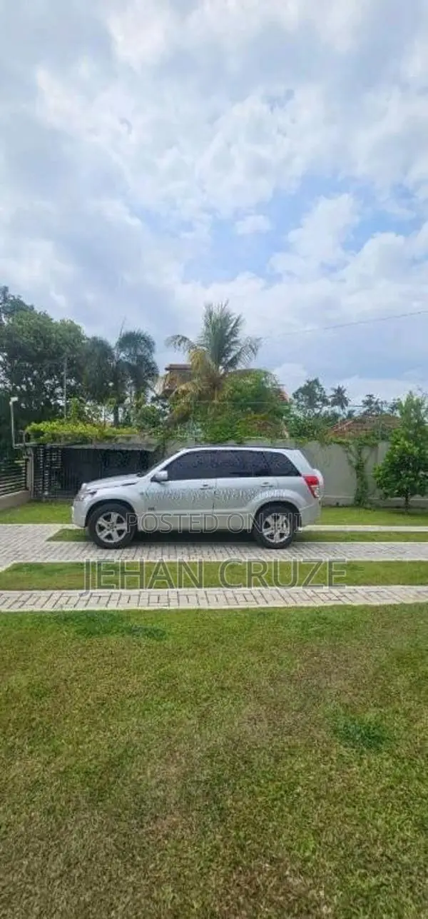 Suzuki Grand Vitara 2006 SUV (Used)