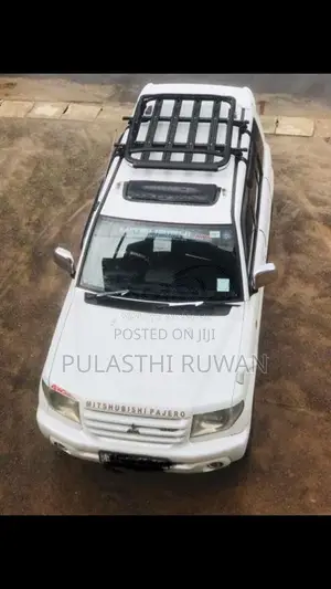 Mitsubishi Pajero IO 2006 SUV (Used)