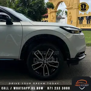 Honda Vezel ZPLAY EHEV Hybrid 2026 SUV Unregistered (Recondition)