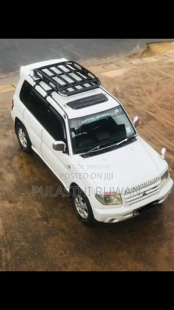 Mitsubishi Pajero IO 2006 SUV (Used)