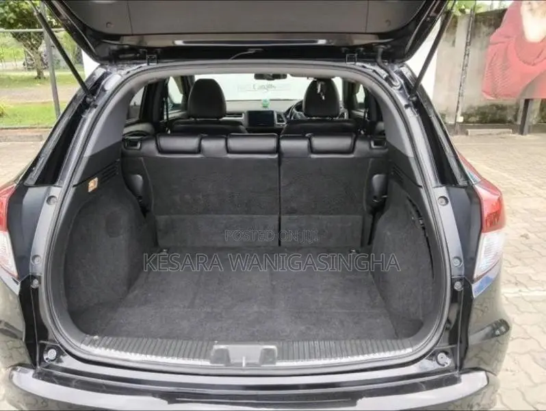 Honda Vezel Rs Sensing 2017 SUV (Used)