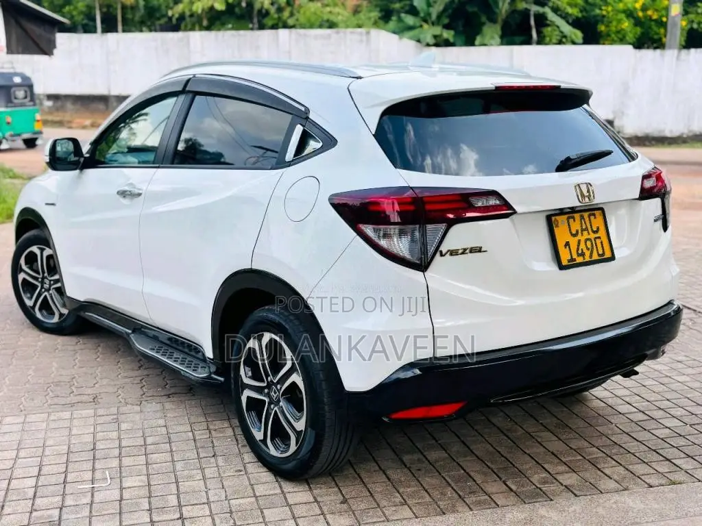 Honda VEZEL 2014 SUV (Used)