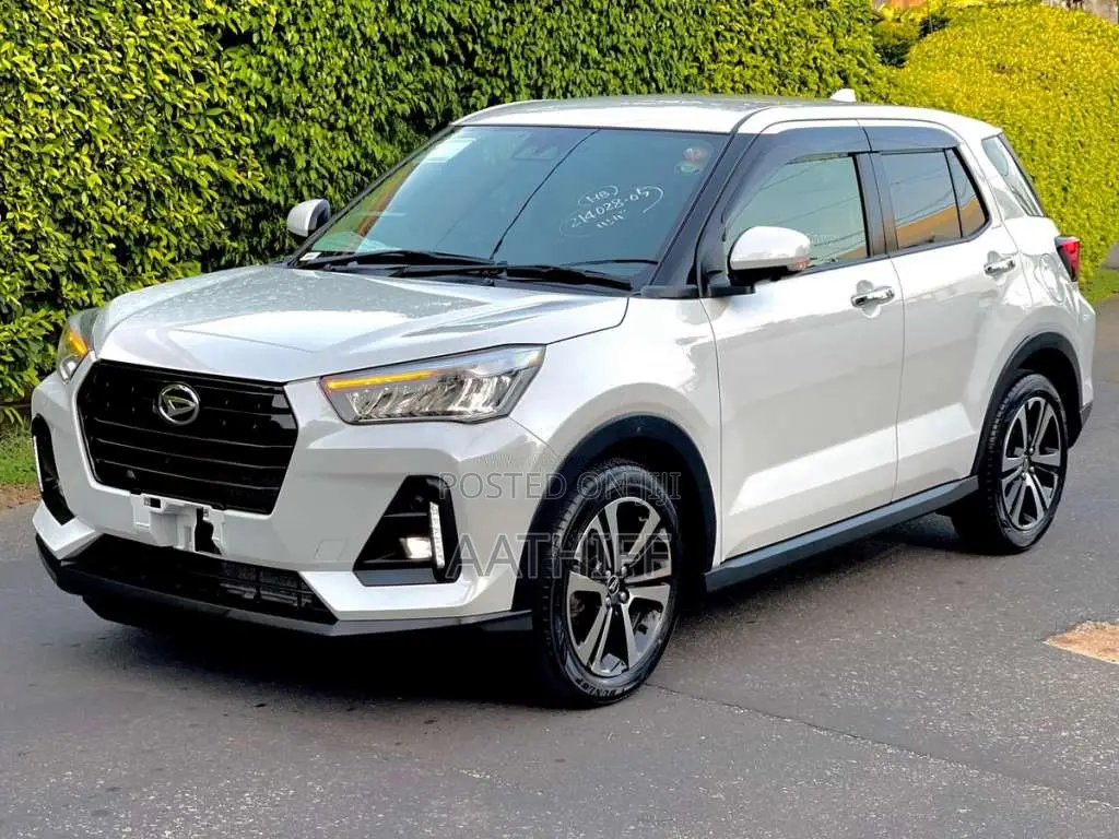 Daihatsu Rocky Z Premium 2024 SUV Unregistered (Recondition)