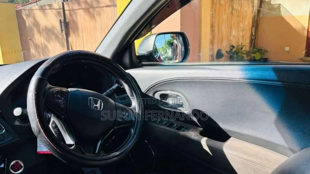 Honda Vezel 2017 SUV (Used)