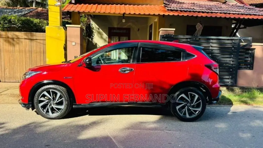 Honda Vezel 2017 SUV (Used)