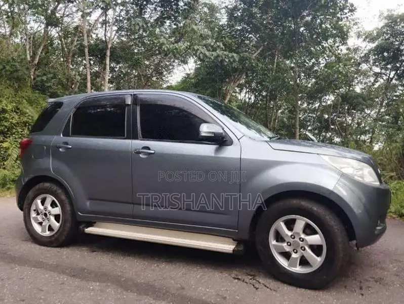 Toyota RUSH 2006 SUV (Used)