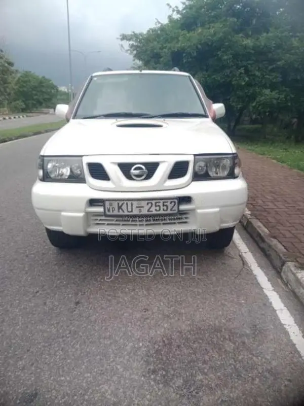 Nissan TERRANO 2005 SUV (Used)