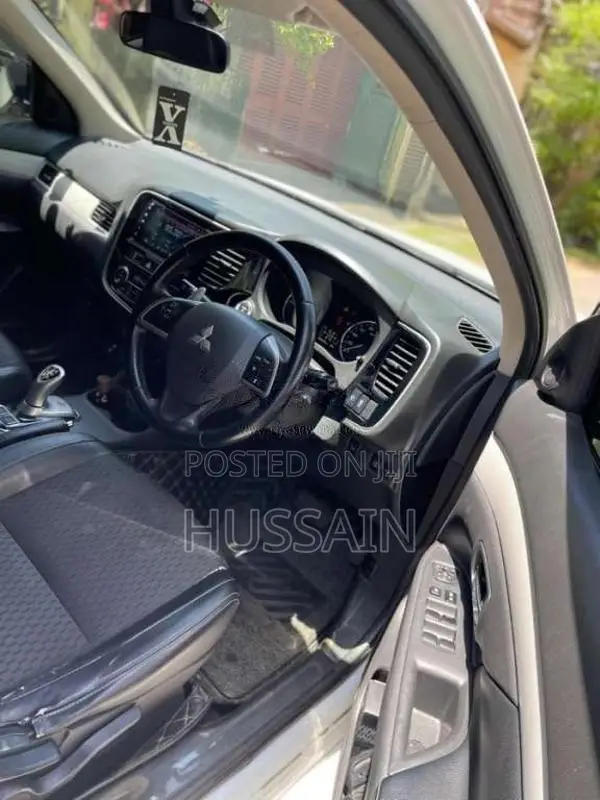 Mitsubishi Outlander 2013 SUV (Used)