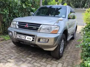 Mitsubishi Montero 2000 SUV (Used)