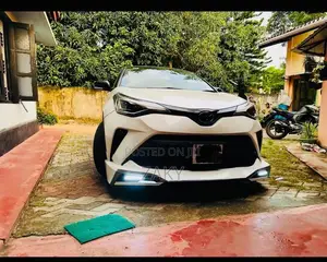 Toyota CHR NGX 10 2019 SUV (Used)