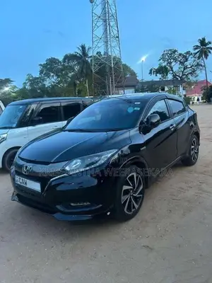 Honda Vezel 2017 SUV (Used)