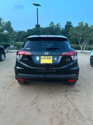 Honda Vezel 2017 SUV (Used)