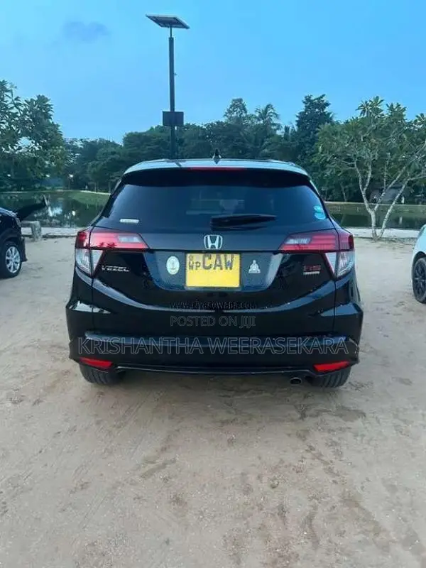Honda Vezel 2017 SUV (Used)