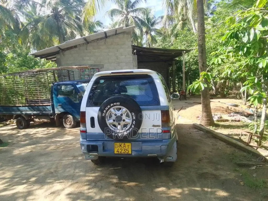 Tata Safari 2005 SUV (Used)