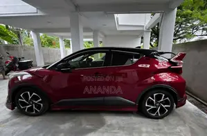 Toyota CHR 2018 SUV (Used)