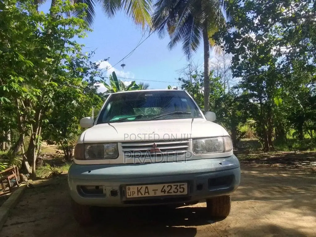 Tata Safari 2005 SUV (Used)