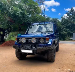 Toyota Land Cruiser 1985 SUV (Used)