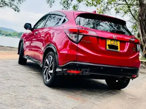 Honda Vezel RS Sensing 2016 SUV (Used)