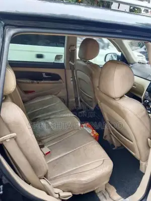 Micro Rexton 2013 SUV (Used)