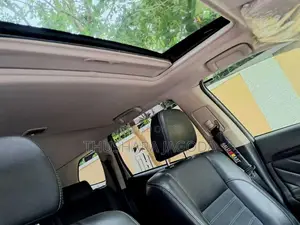 Mitsubishi Outlander PHEV 2015 SUV (Used)