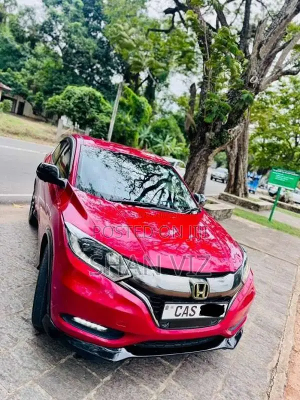 Honda Vezel RS Sensing 2016 SUV (Used)