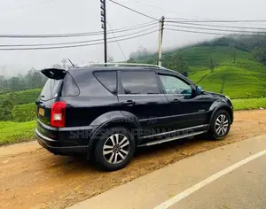 Micro Rexton 2013 SUV (Used)