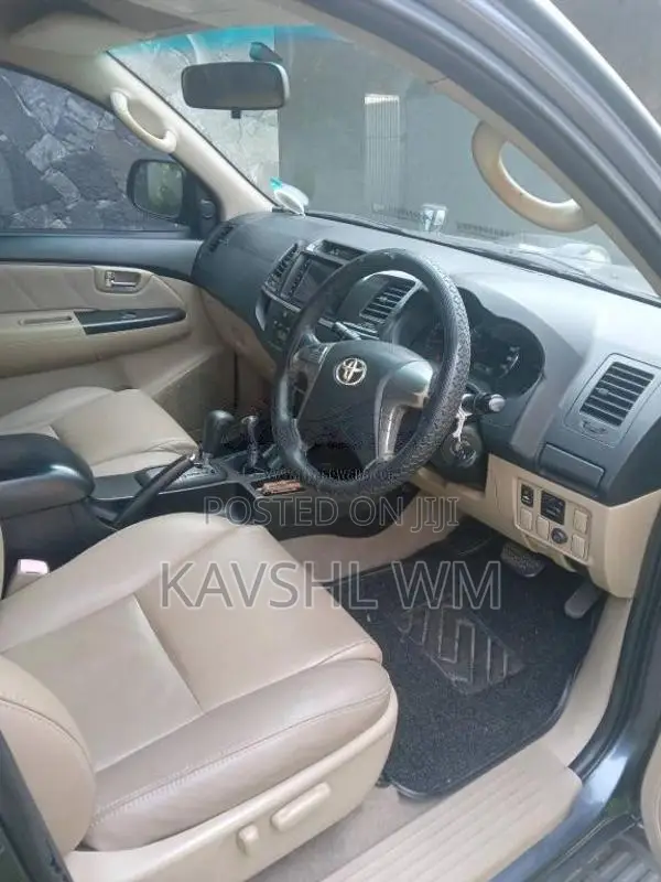 Toyota Fortuner 2014 SUV (Used)