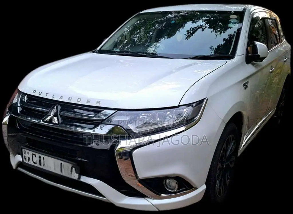 Mitsubishi Outlander PHEV 2015 SUV (Used)