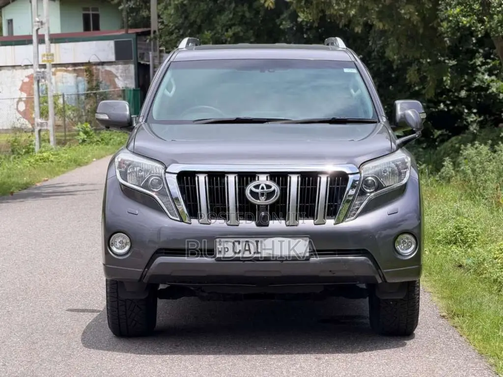 Toyota Prado 2015 SUV (Used)