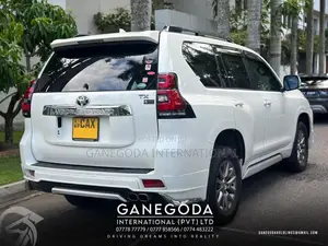 Toyota Prado 2017 SUV (Used)