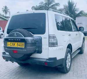 Mitsubishi Montero 2015 SUV (Used)