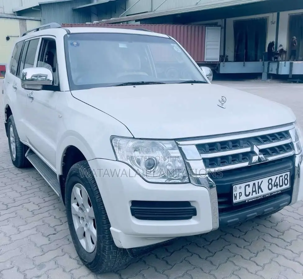 Mitsubishi Montero 2015 SUV (Used)