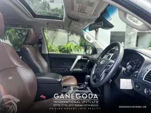 Toyota Prado 2017 SUV (Used)