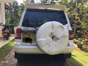 Mitsubishi Pajero 2000 SUV (Used)