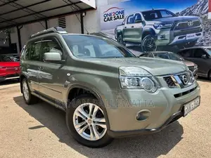 Nissan X-trail 2013 SUV (Used)